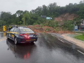 BR 470 com trechos totalmente interditados