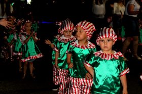 Primeiro desfile de Natal tem grande pblico em Salvador do Sul