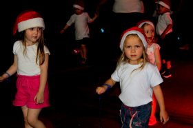 Primeiro desfile de Natal tem grande pblico em Salvador do Sul