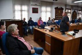 Salvador do Sul tem reunio sobre Programa Minha Casa, Minha Vida  Reconstruo