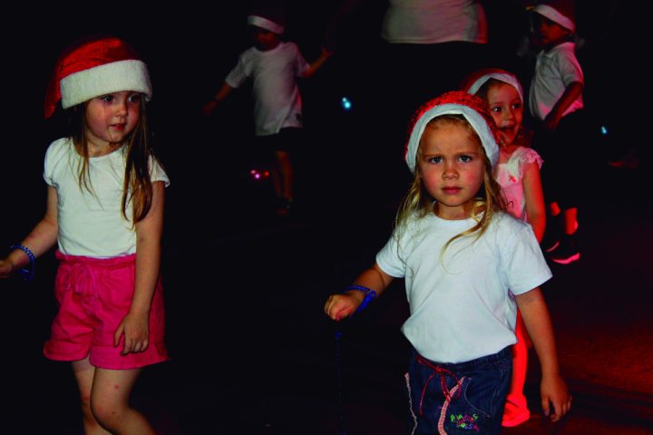 Desfile ‘Um Conto de Natal’ ter participao de mil pessoas e presena do Papai Noel