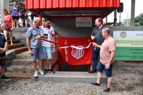 Vestirio do campo do Juventus  revitalizado