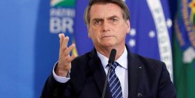 PF indicia Bolsonaro, Braga Netto e mais 35 por tentativa de golpe