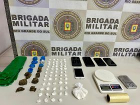 Homem  preso por trfico de drogas no centro de Salvador do Sul 