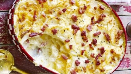 Batata gratinada com bacon e brcolis